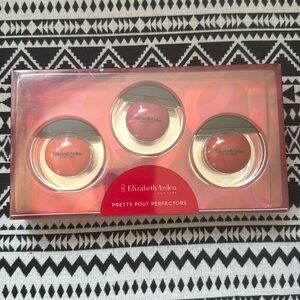 Elizabeth Arden Pretty Pout Perfectors Trio Sheer Kiss Lip Oils NIB Sealed